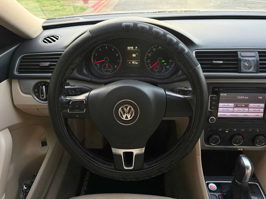 Volkswagen Passat      2015