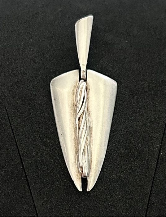 Stara srebna zawieszka pr 875