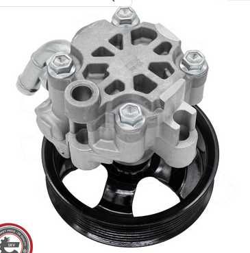 Bomba de direção assistida Toyota Hilux  GUN125 2015- NOVA