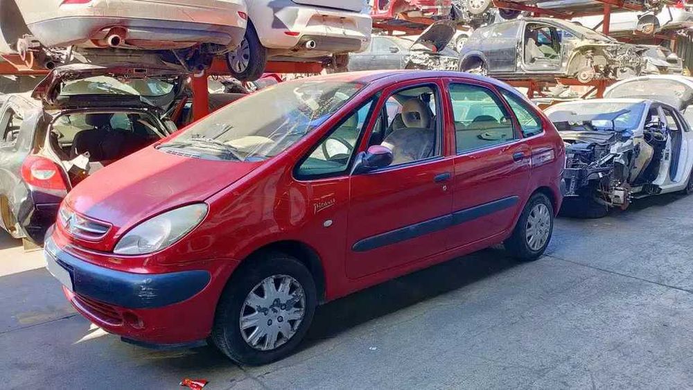 Peças NOVAS e USADAS para Citroen Xsara Picasso