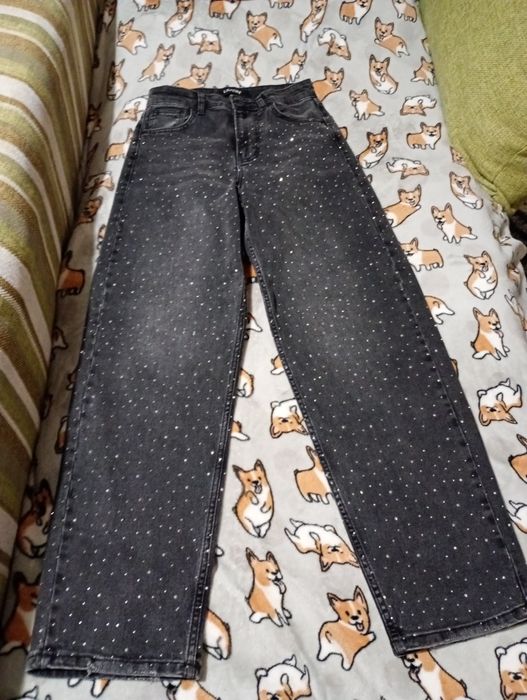 Джинси жіночі зі стразами