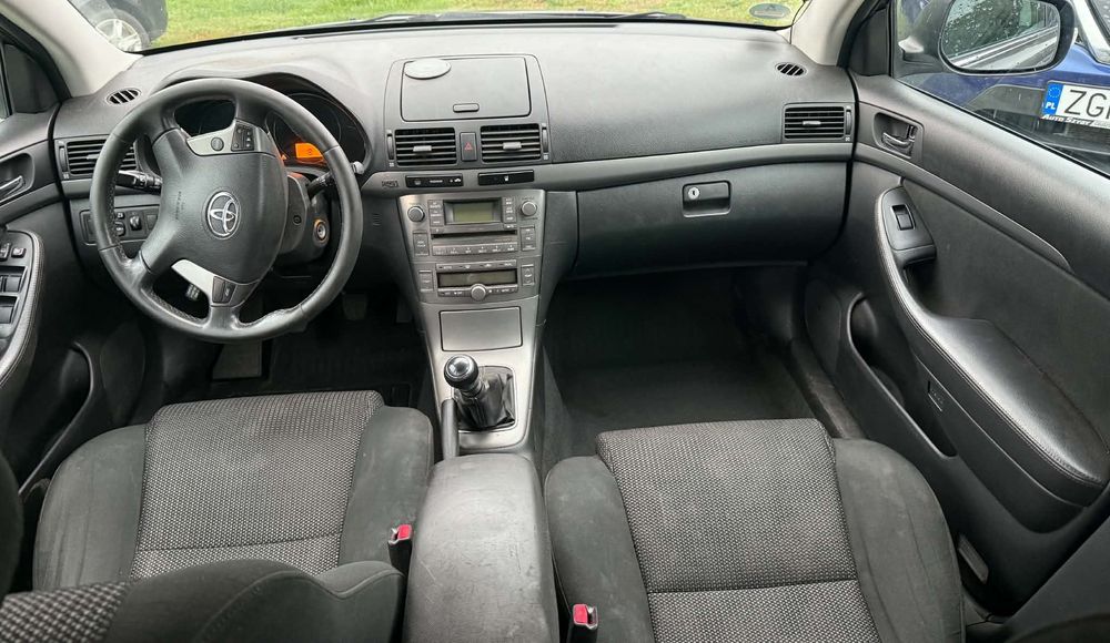 Toyota Avensis D4D wersja Kat 177 koni