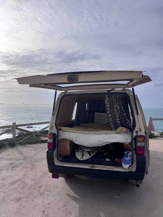 Mitsubishi L300 Camper – 1992 – 175.000 km – Como nova