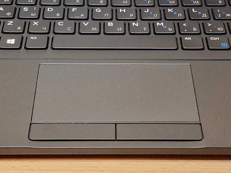 Сучасний ноутбук Dell Latitude 5280 Intel Core i5-7300U RAM 8Gb SSD 128Gb IPS (1920x1080) Full HD Батарея 10 годин (нова батарея). В ідеальному стані.