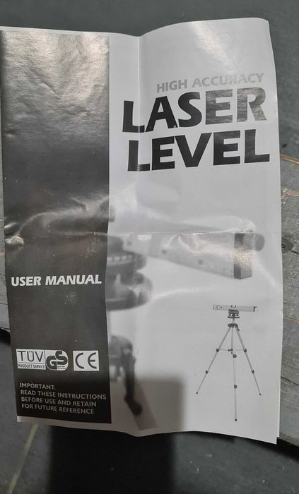 Nível Laser Komayo 400 mm com Tripé, Mala e Manual