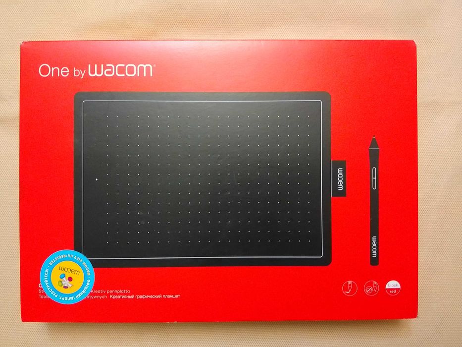 Графический планшет Wacom One by Medium