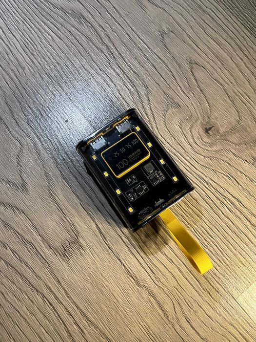 Павербанк 8600 мАг