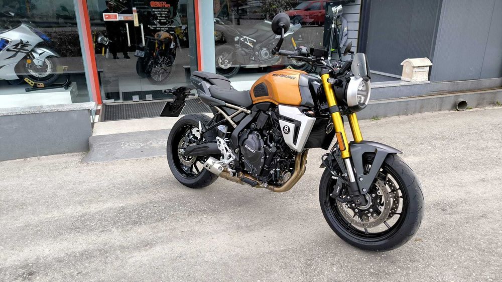 Suzuki GSX-8T, mota de serviço, 2025