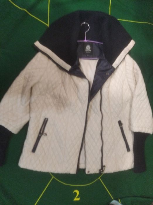 Жіноча куртка Oskar