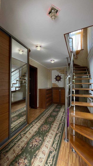 Продаю Будинок, Царське Озеро