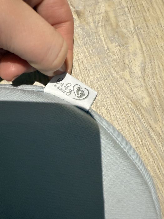 Poduszka korygujaca  dla niemowlat.