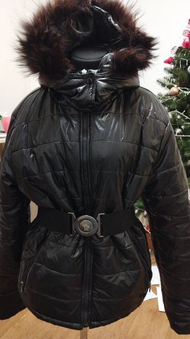 Продам пуховик найк,монклер,тш