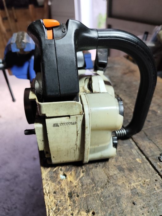 Stihl ms 150 motosserra poda avariada.