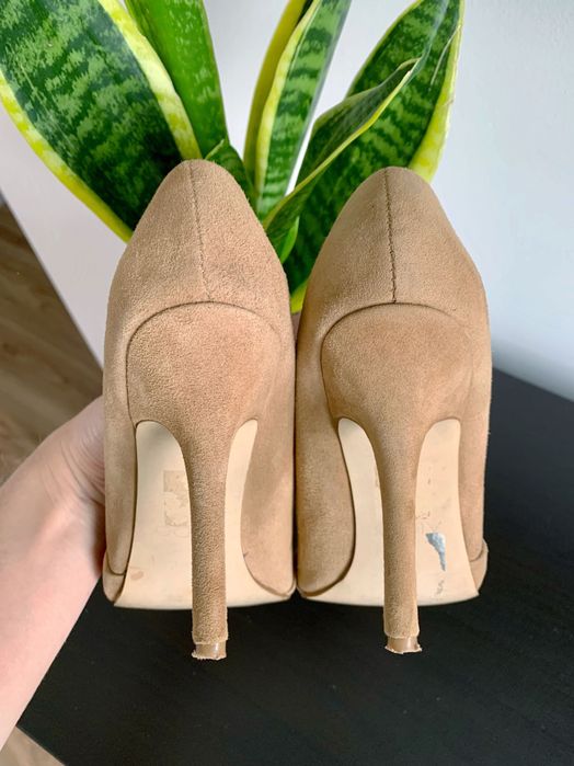 Szpilki Aldo 37 beż camel skóra zamsz