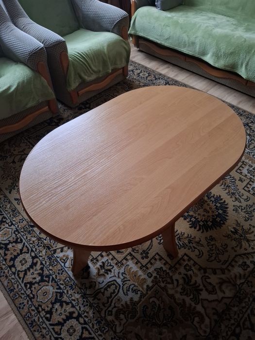 Stolik kawowy owalny