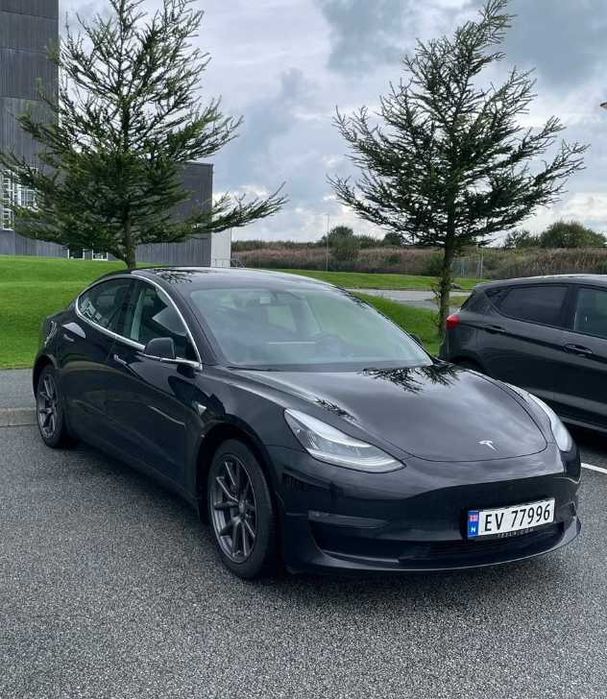 Tesla Model 3 RWD Long Range 600km 2019, 195 000 km, bezwypadkowa