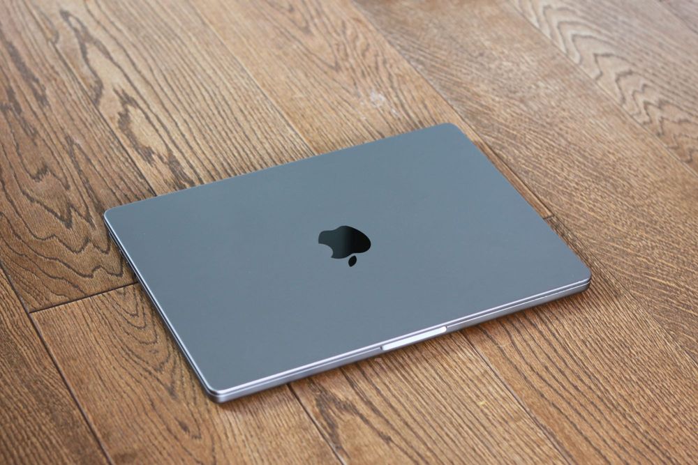 Macbook Pro 14" M1Pro 10cpu 14gpu 32GB 512GB FVAT