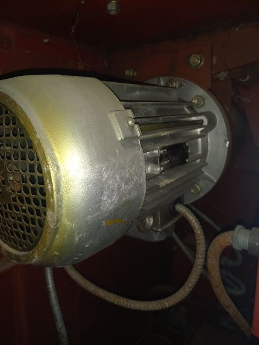 Шприц вакуумний,двохшнековий,колбасный,мясное.