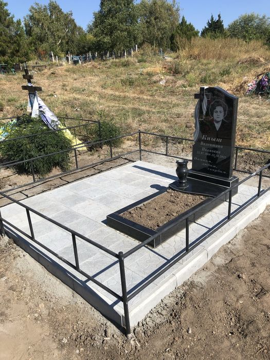 Пам’ятники під ключ | Встановлення | Благоустрій могил