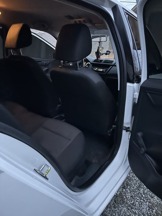 Skoda Fabia 1.2 газ бензин