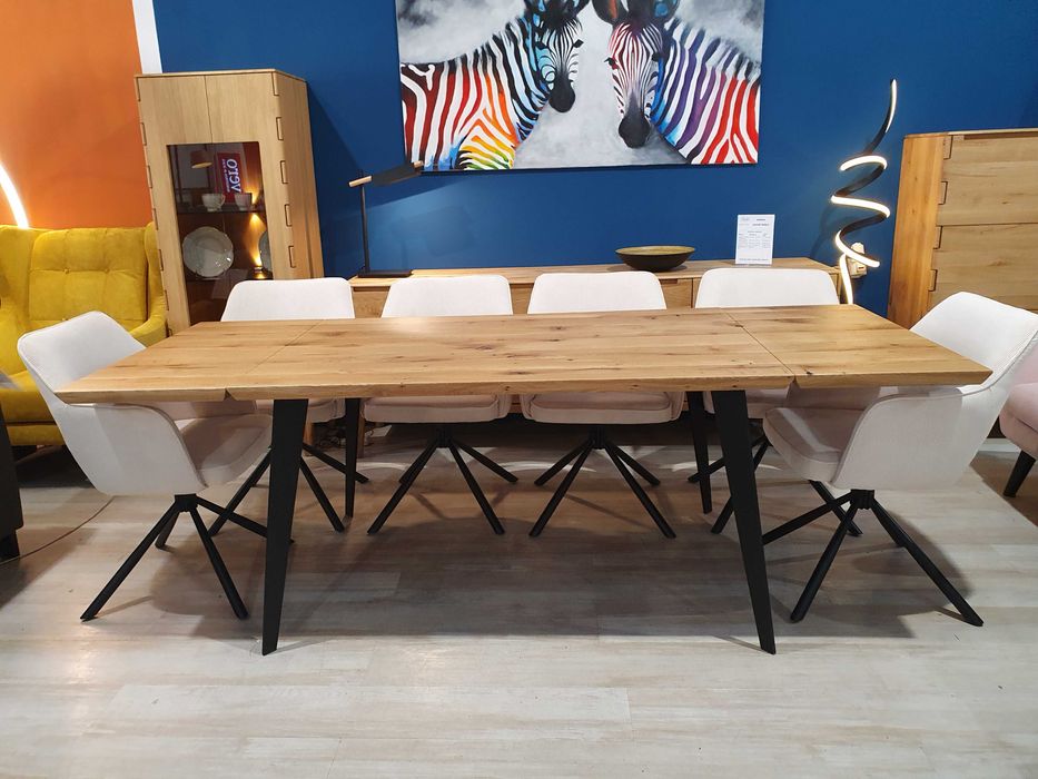 Krzesło sztruksowe obrotowe LUZON  kremowy/czarny  Mc Akcent