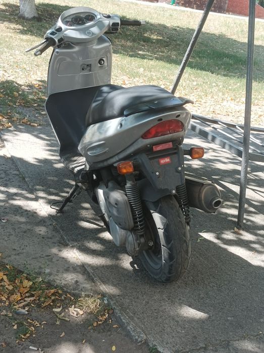 Продам Aprilia leonardo 150cc