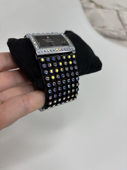 Жіночий стильний наручний годинник Seconda Sexy Swarovski