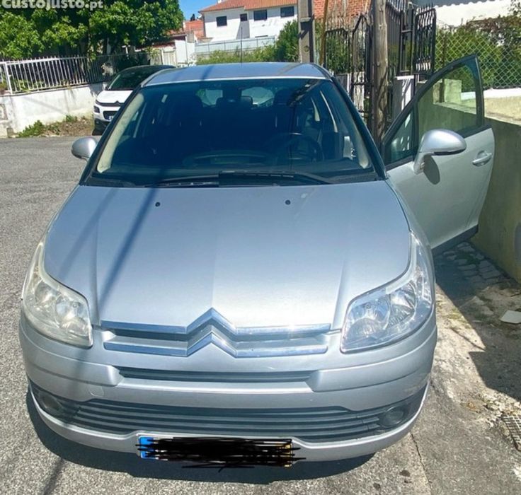 Citroen C4,1.4 i 68cv,economico,118960km ,bom estado