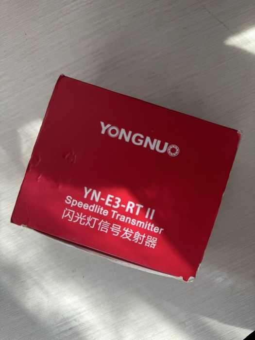 Синхронізатор-трансмітер Yongnuo YN-E3-RT II