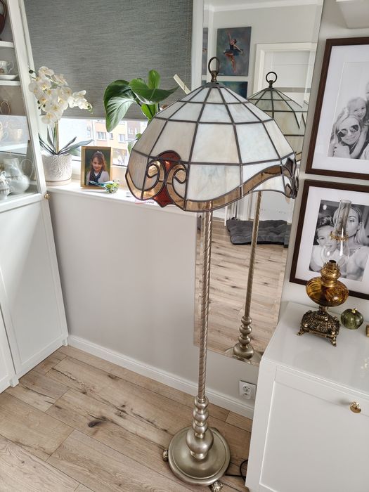 Lampa witrażowa podłogowa