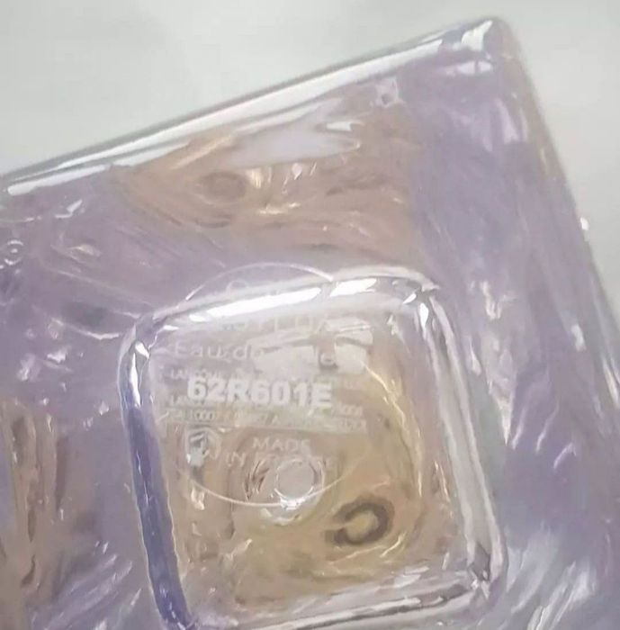 Подарунок для жінок Lancome Hypnose.