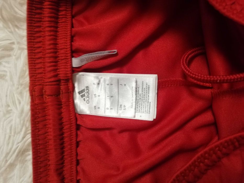 spodenki Adidas S 36 czerwone spodenki Adidas s 36