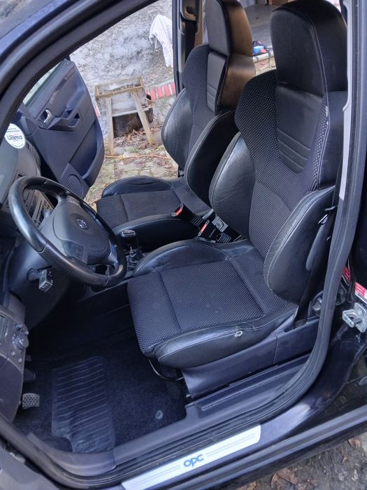 Opel Meriva OPC 1.6T recaro