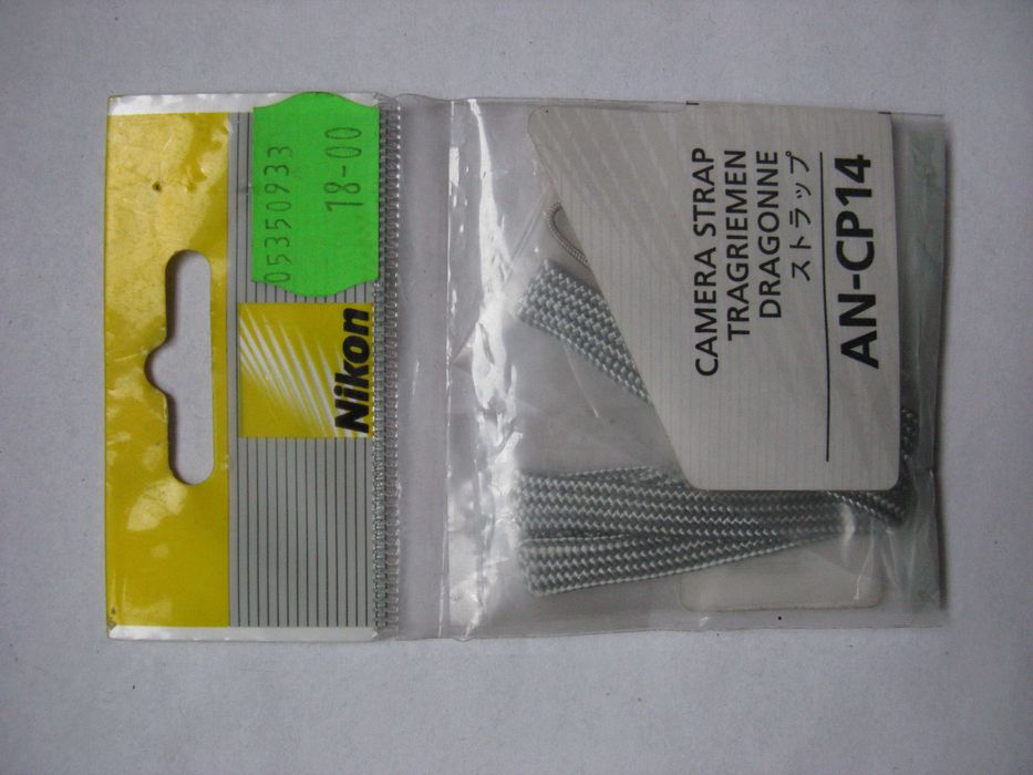 pasek do aparatu Nikon AN-CP14 długość 18 cm kolor szary nowy
