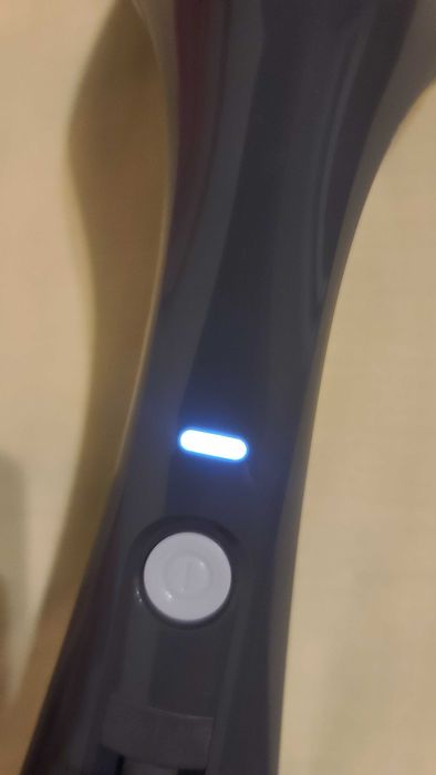 Відпарювач ELECTROLUX 1200 Вт 3 м шнур 100 мл 20 г/хв (краще праски)