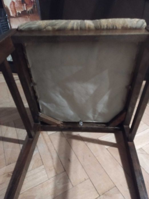 2 krzesła drewniane PRL brązowe