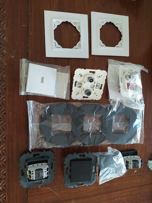 Material elétrico Efapel - novo