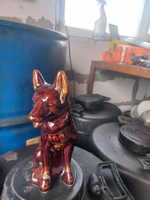 Продам копілку в гарному стані