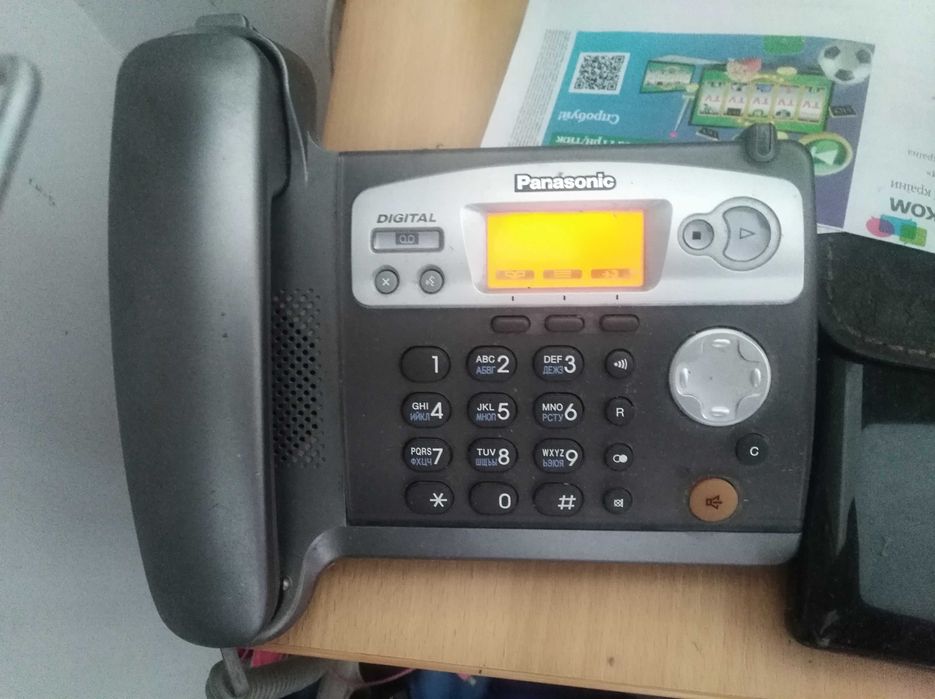 Продам стационарный телефон Panasonik
