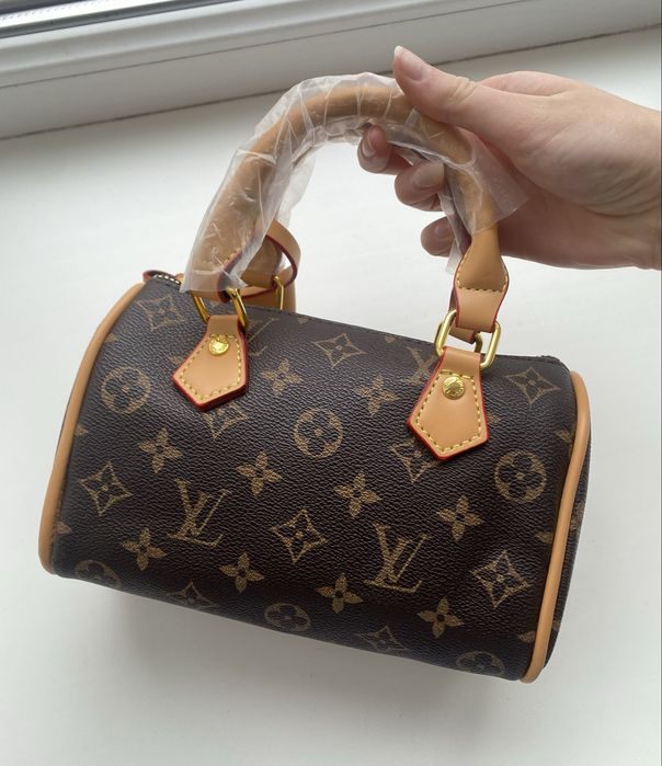Сумочка Coach YSL miu miu Jacquemus Chanel Hermes Louis Vuitton Gucci