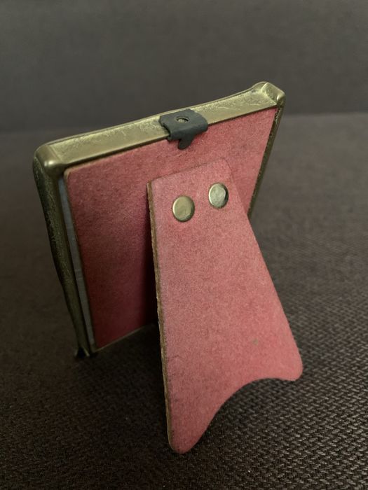 Рамка для фото в стиле модерн