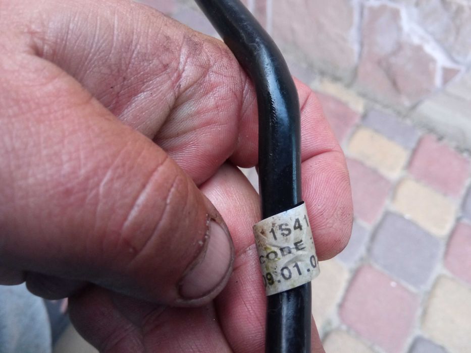 Комбіновані шланги і трубки для масла гідравліки возвратка Фокус Mk1