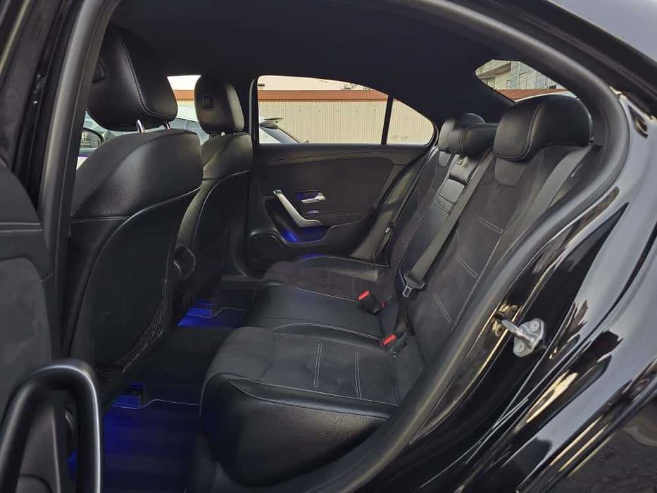 MERCEDES-BENZ A250E LIMOUSINE AMG Line V177 EQ POWER 218CV 8G-DTC