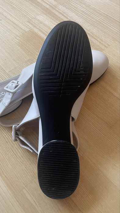 Baleriny Ecco 39