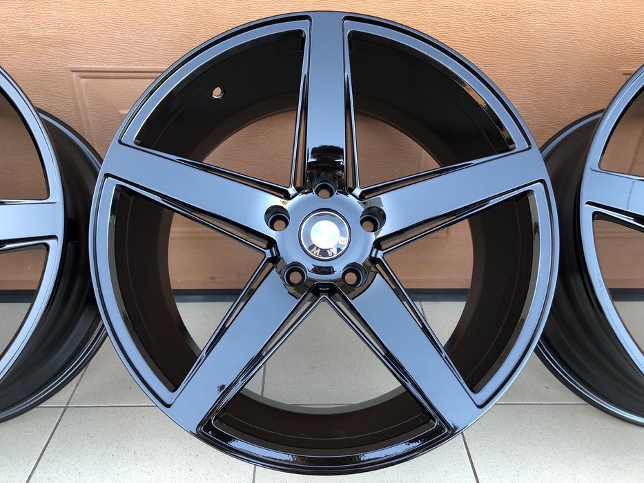 NOWE Felgi Koła 19" 5x120 BMW • • PIĘKNE • •