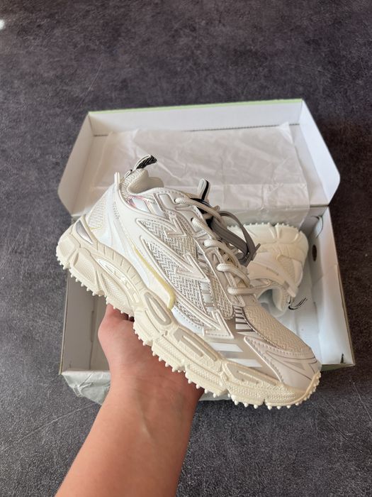 Кросівки Off-White Be Right Back white