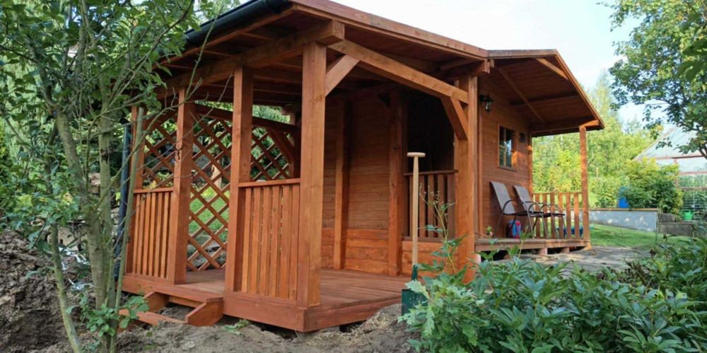 Konstrukcje dachowe i altany.