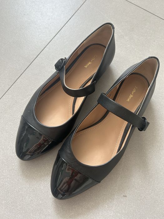 Взуття Ferragamo, Massimo Dutti, оригінал