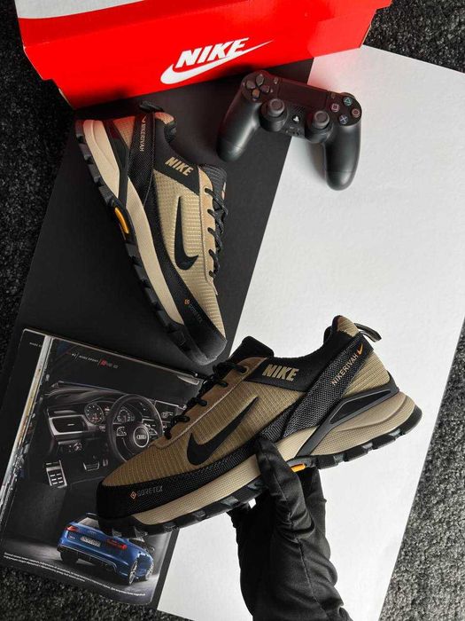Чоловічі кросівки Nike