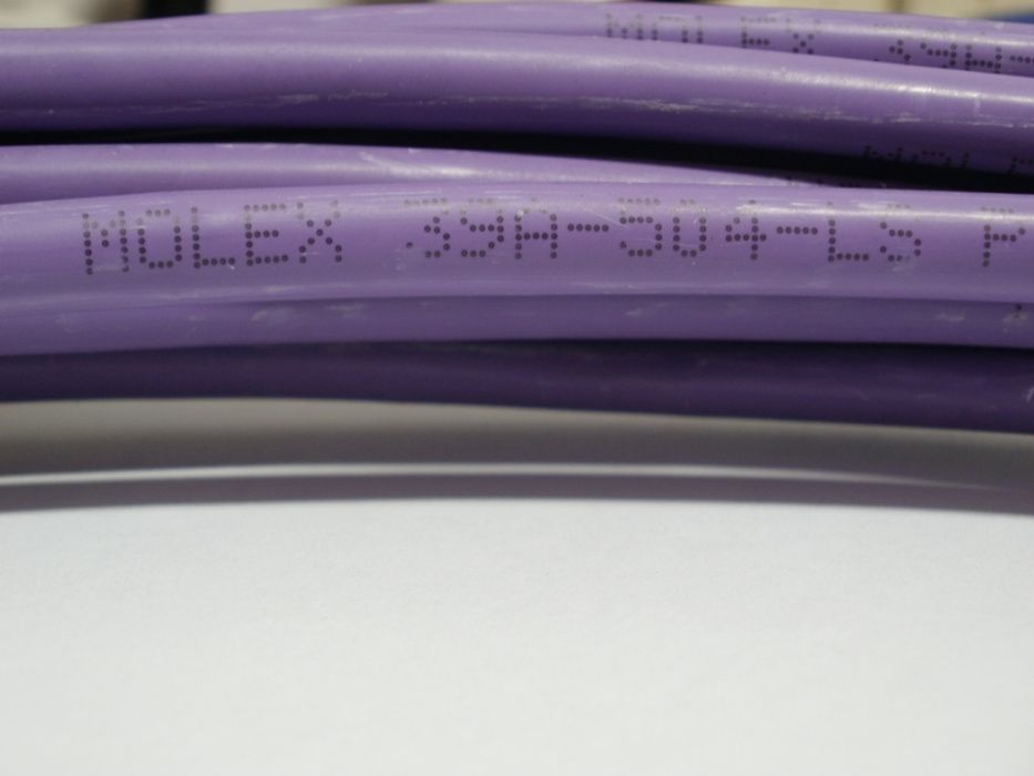 Кабель витая пара Molex 39A-504-LS фиолетовый.
